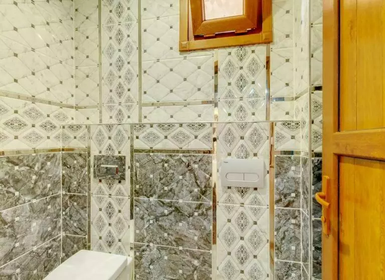 ホテル Kayi Pansi̇yon