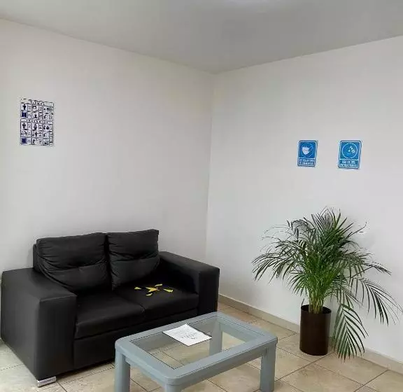 ホテル Maria Sofia Viacapu