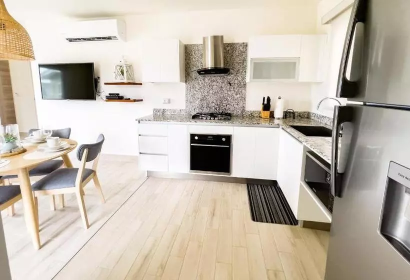 Hotelli Playa Caracol Residences