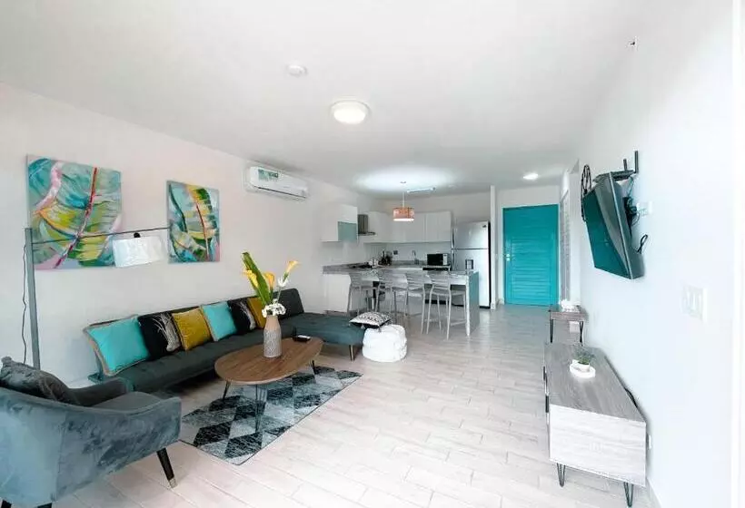 Hotelli Playa Caracol Residences