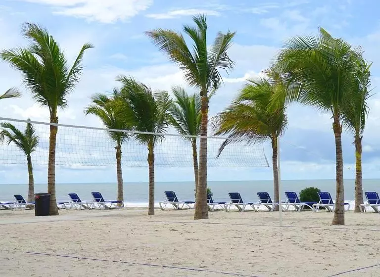 Hotelli Playa Caracol Residences