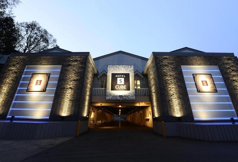 Hotel S Cube