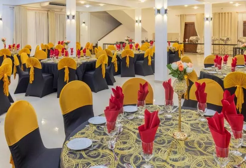 هتل Sense Pavillion