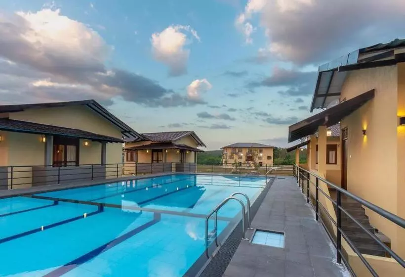 هتل Sense Pavillion