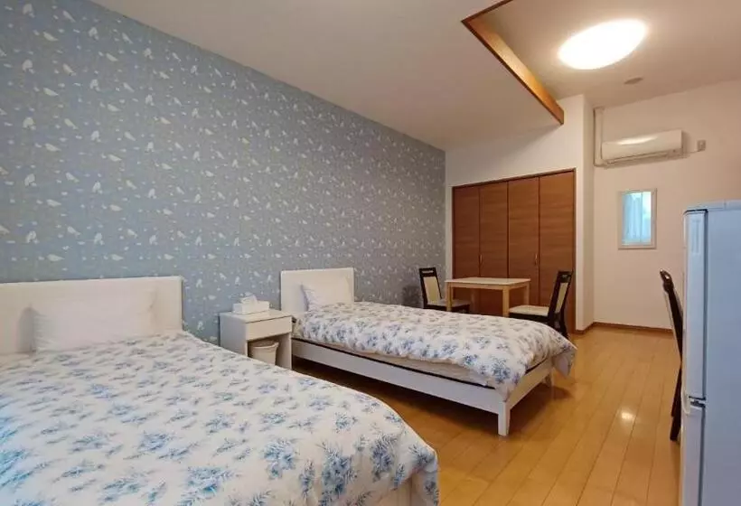 Hotelli Swan Lake Nagara