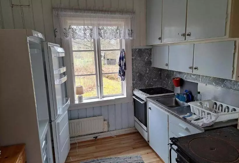 Hästveda Vandrarhem Och Stugor