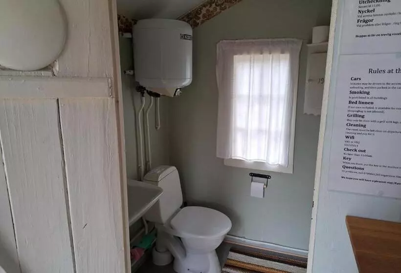 Hästveda Vandrarhem Och Stugor