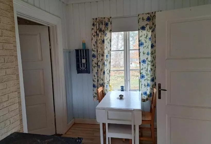 Hästveda Vandrarhem Och Stugor