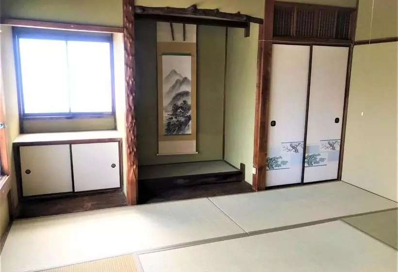 ペンション ゲストハウス三軒家
