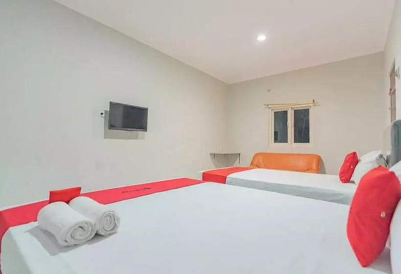 ペンション Reddoorz Plus At Bukit Cinta Street Balikpapan