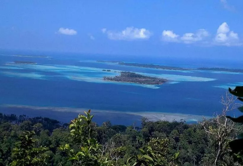 Lomakeskus Ira Bungalows Pulau Banyak