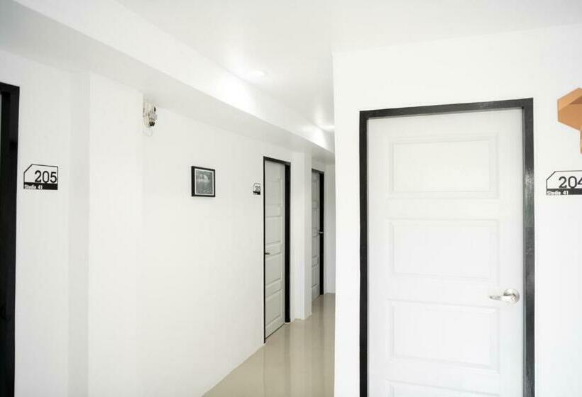 هاستل Studio 41 Salayasai4