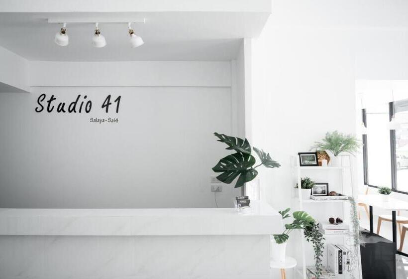 هاستل Studio 41 Salayasai4