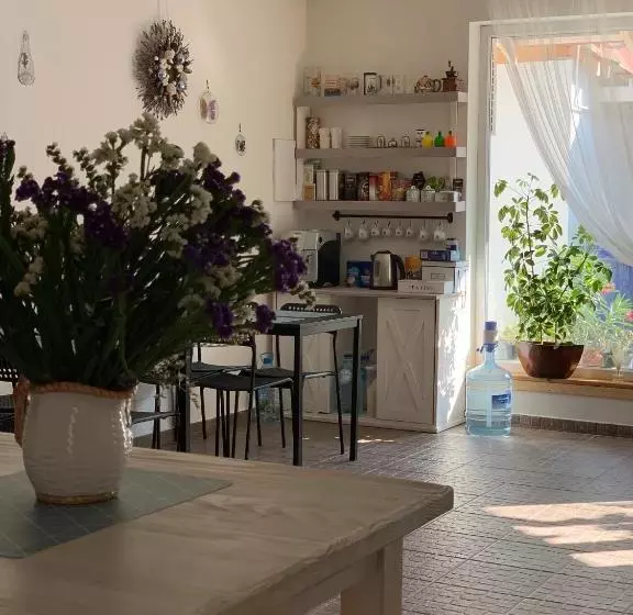 Retkeilymaja Villa Lukash