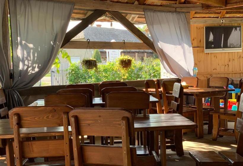 호스텔 Villa Lukash