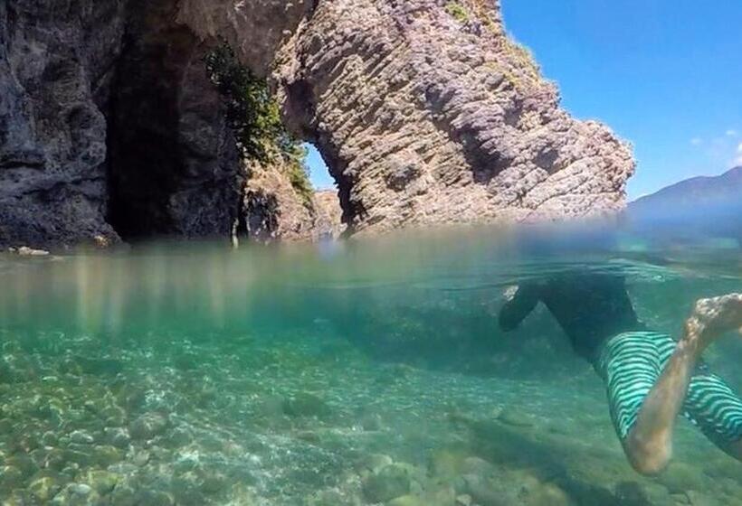 مبيت وإفطار Oli Oli Guesthouse