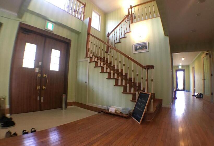 مبيت وإفطار Oli Oli Guesthouse