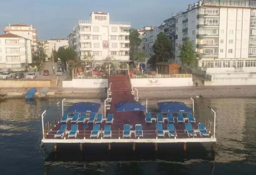 Grand Koru Hotel Beach