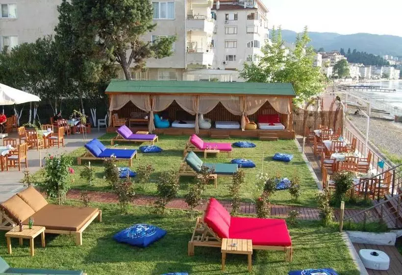 Grand Koru Hotel Beach