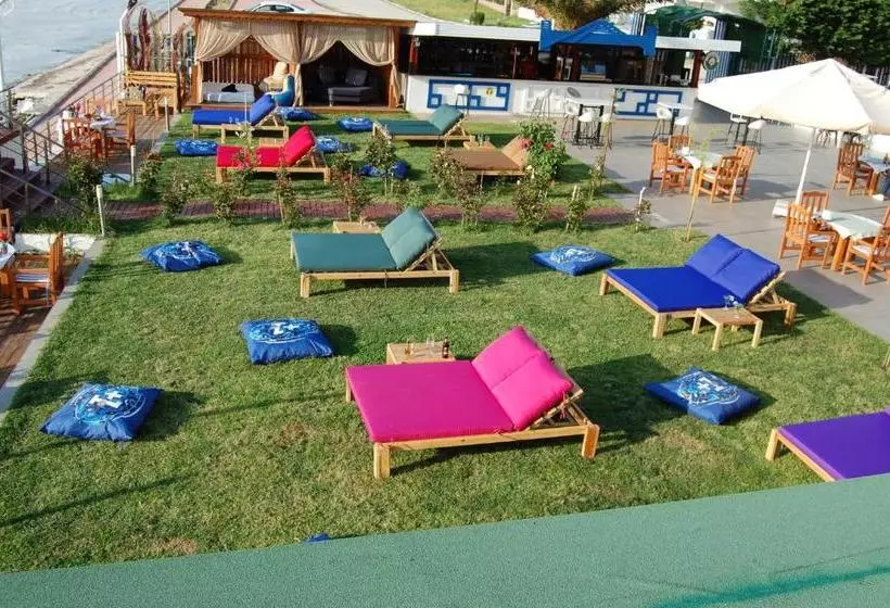 Grand Koru Hotel Beach
