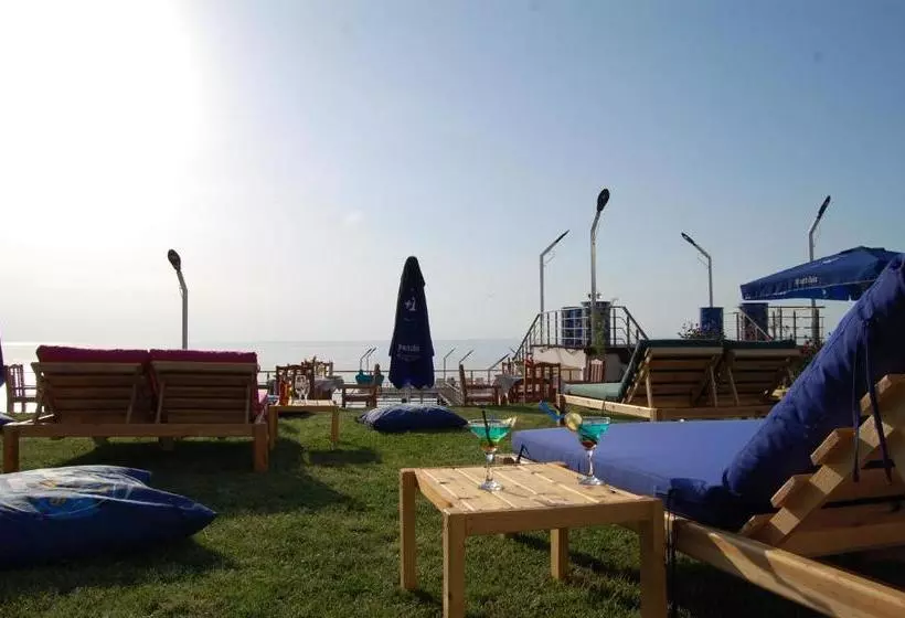 Grand Koru Hotel Beach