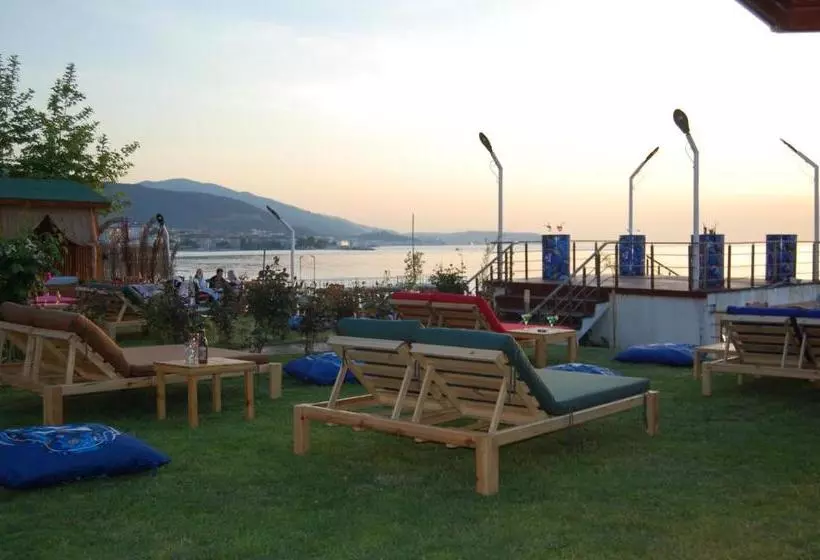 Grand Koru Hotel Beach