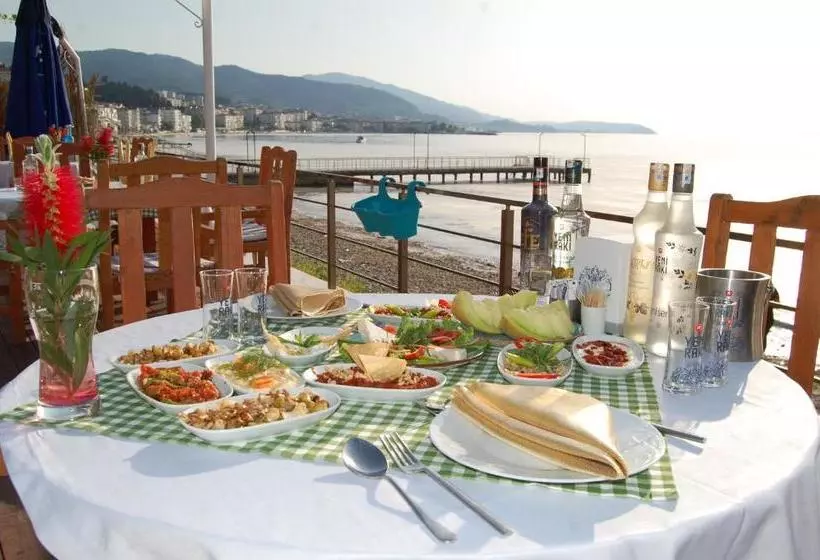Grand Koru Hotel Beach