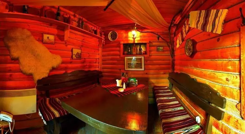 Hotelli Medzhybozhskiy Zamok