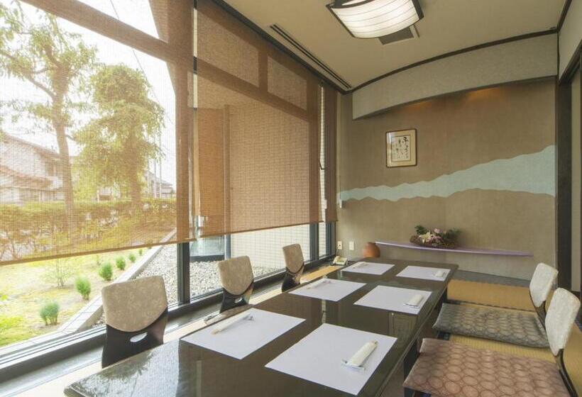 Sky Hotel Namerikawa