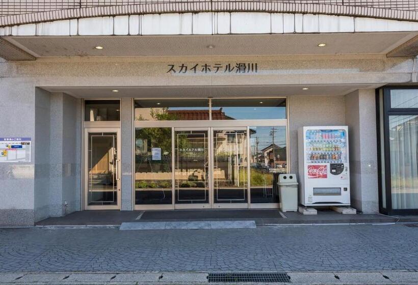 Sky Hotel Namerikawa