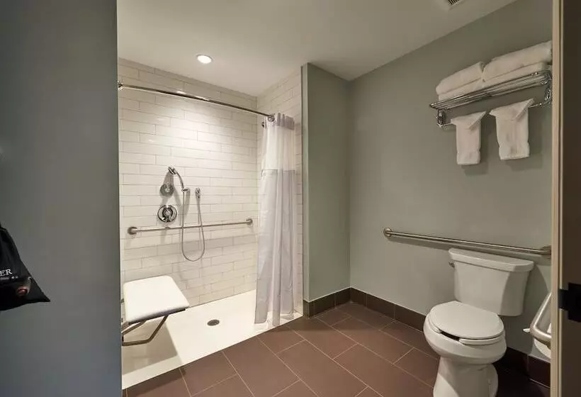 Hotelli The Groton Inn