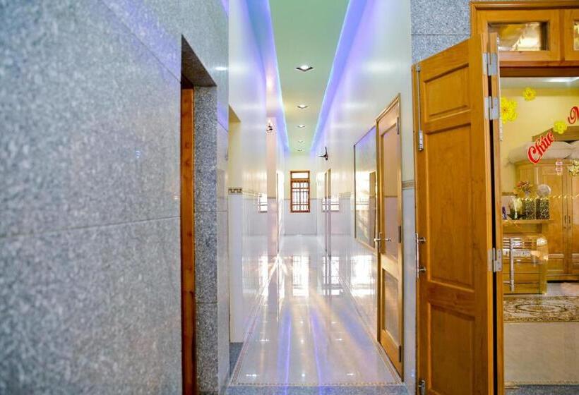 Nhà Nghỉ Quê Ló