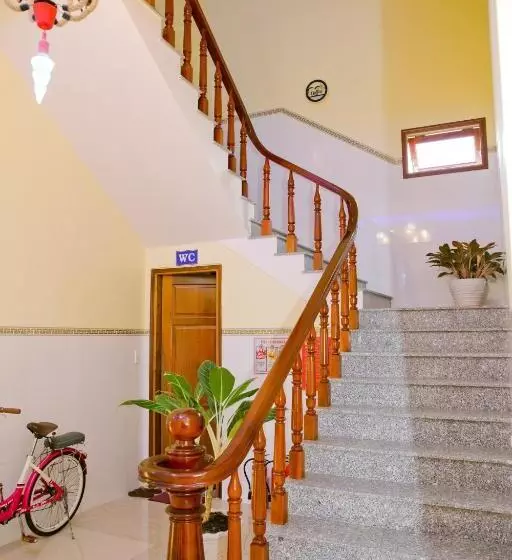 Nhà Nghỉ Quê Ló