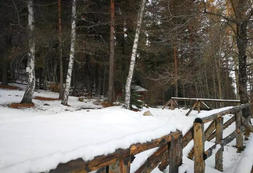 ペンション Bayrakova Guest House