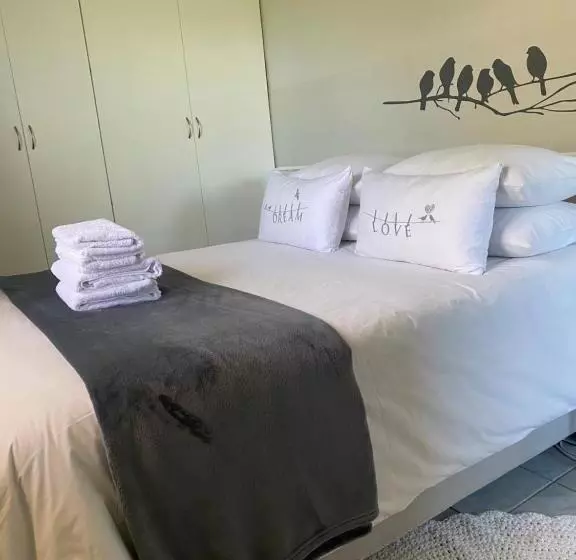 Majatalo Glenelg Road Guesthouse