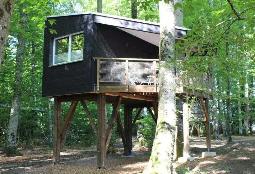 ペンション Les Cabanes Du Mont