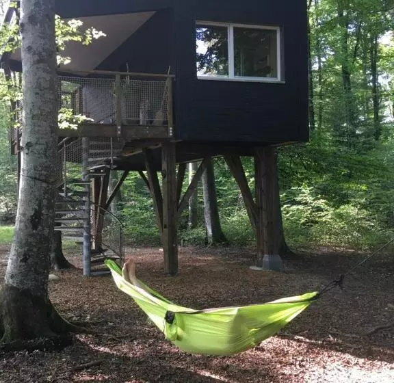 ペンション Les Cabanes Du Mont