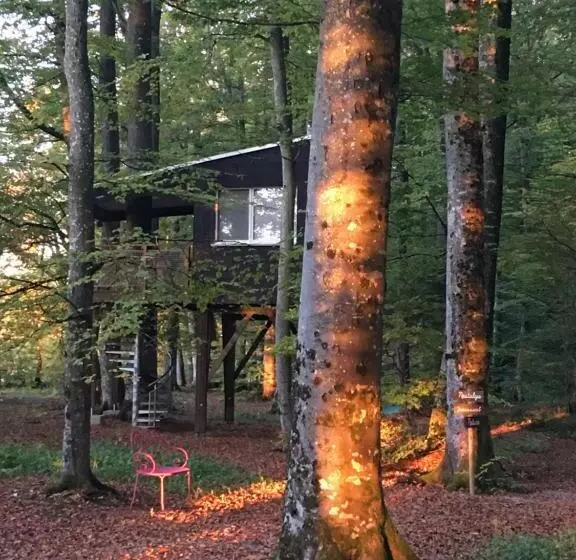 ペンション Les Cabanes Du Mont