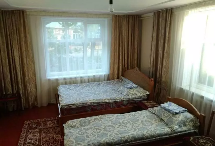 پانسیون Meerim Guest House