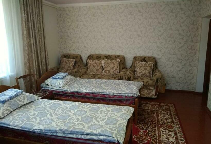 پانسیون Meerim Guest House