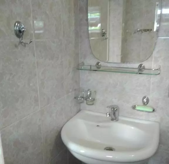 پانسیون Meerim Guest House