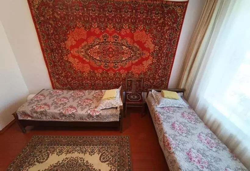 پانسیون Meerim Guest House