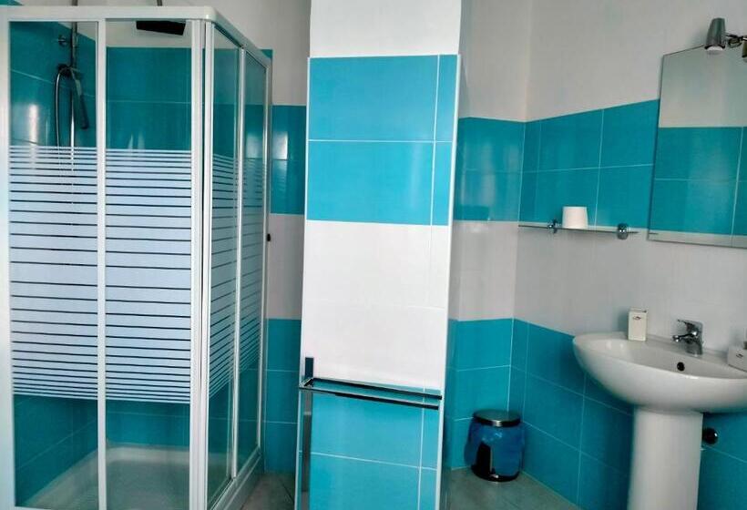 تختخواب و صبحانه Mare E Sabbia