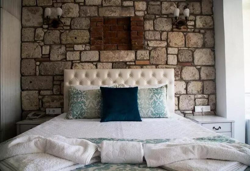 Aamiaismajoitus (B&B) Alacati Sardunya