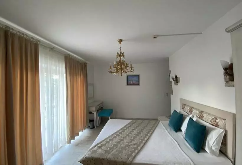 Aamiaismajoitus (B&B) Alacati Sardunya