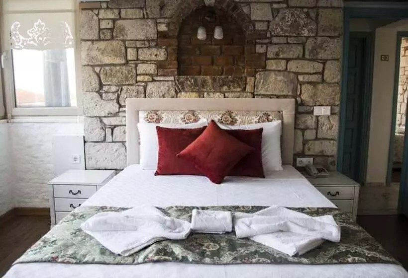 Aamiaismajoitus (B&B) Alacati Sardunya