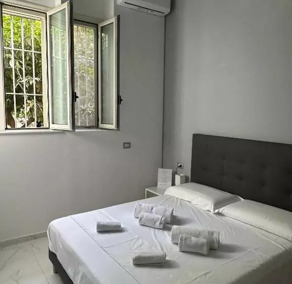 ベッドアンドブレックファースト Ciccio_bed