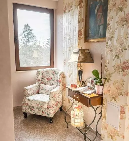 Family Hotel Pak Tam