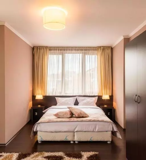 Family Hotel Pak Tam