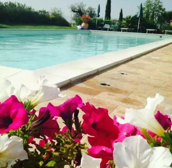 ホテル Agriturismo I Romiti